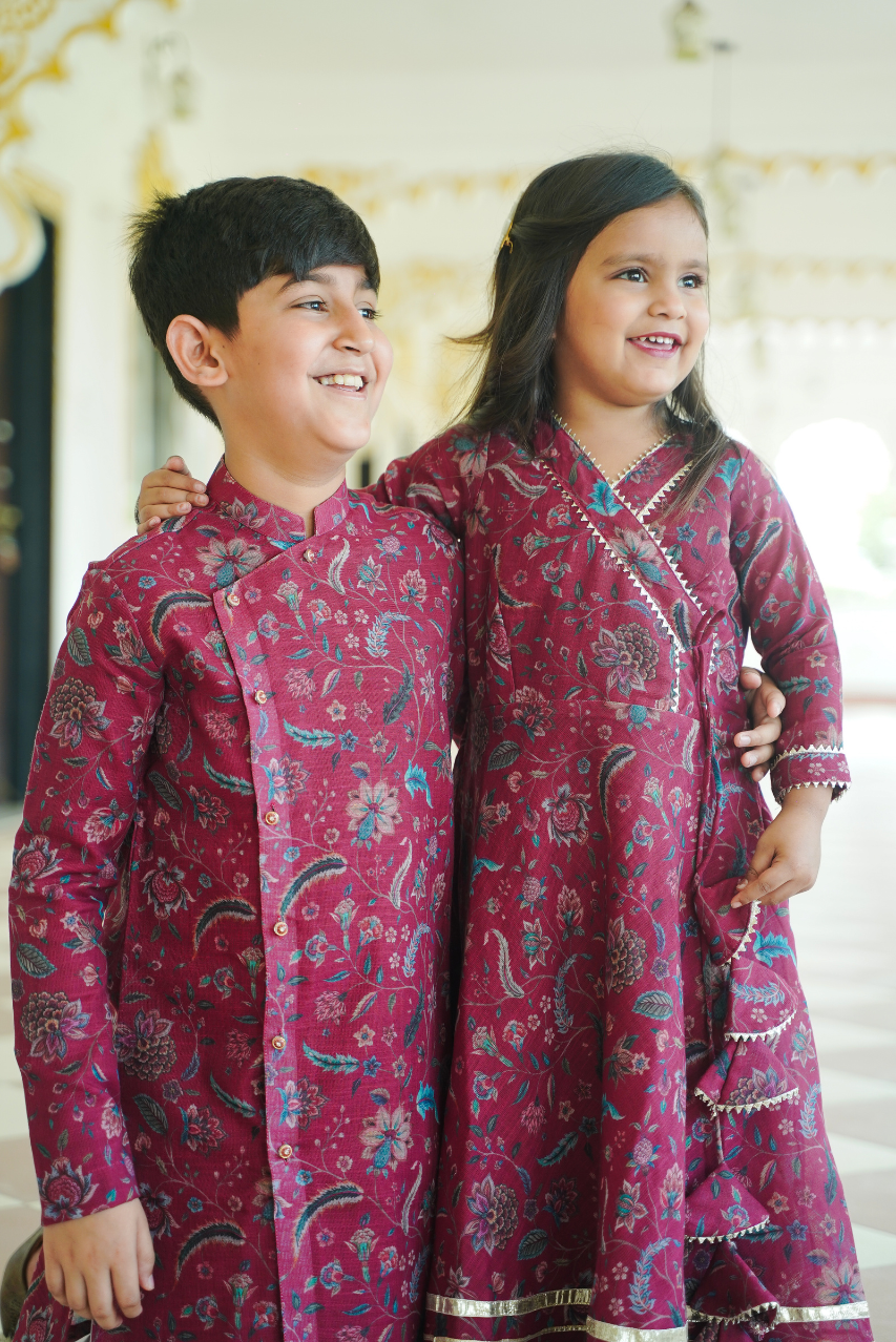 Floral Linen Twinning Set