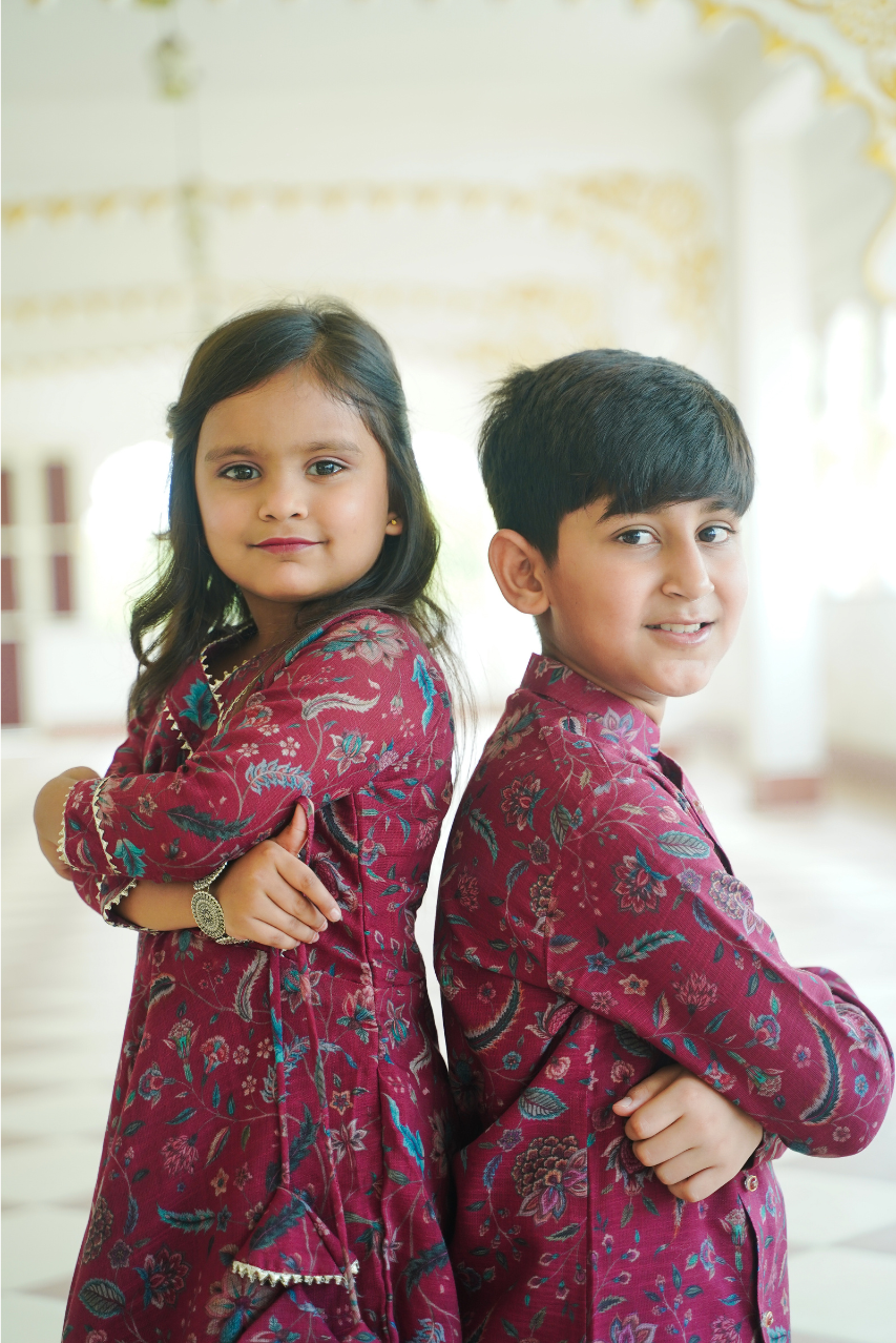 Floral Linen Twinning Set